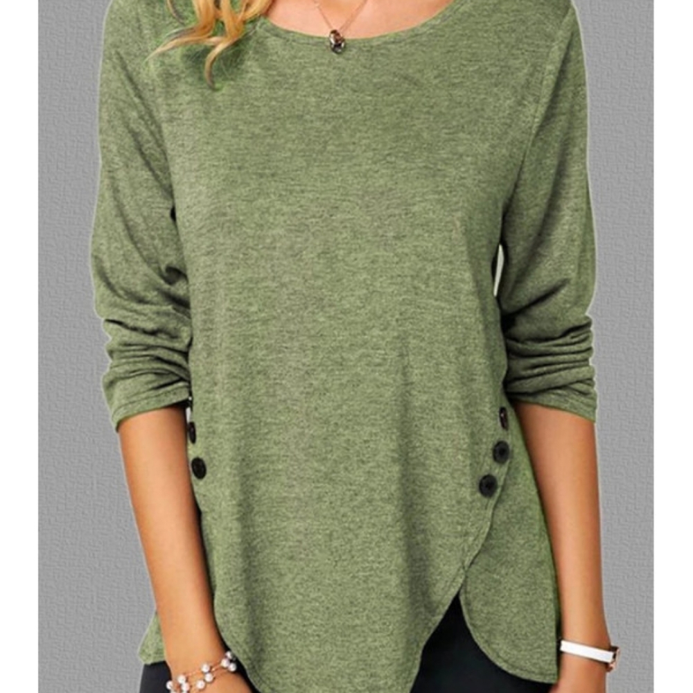 Round neck green shirt